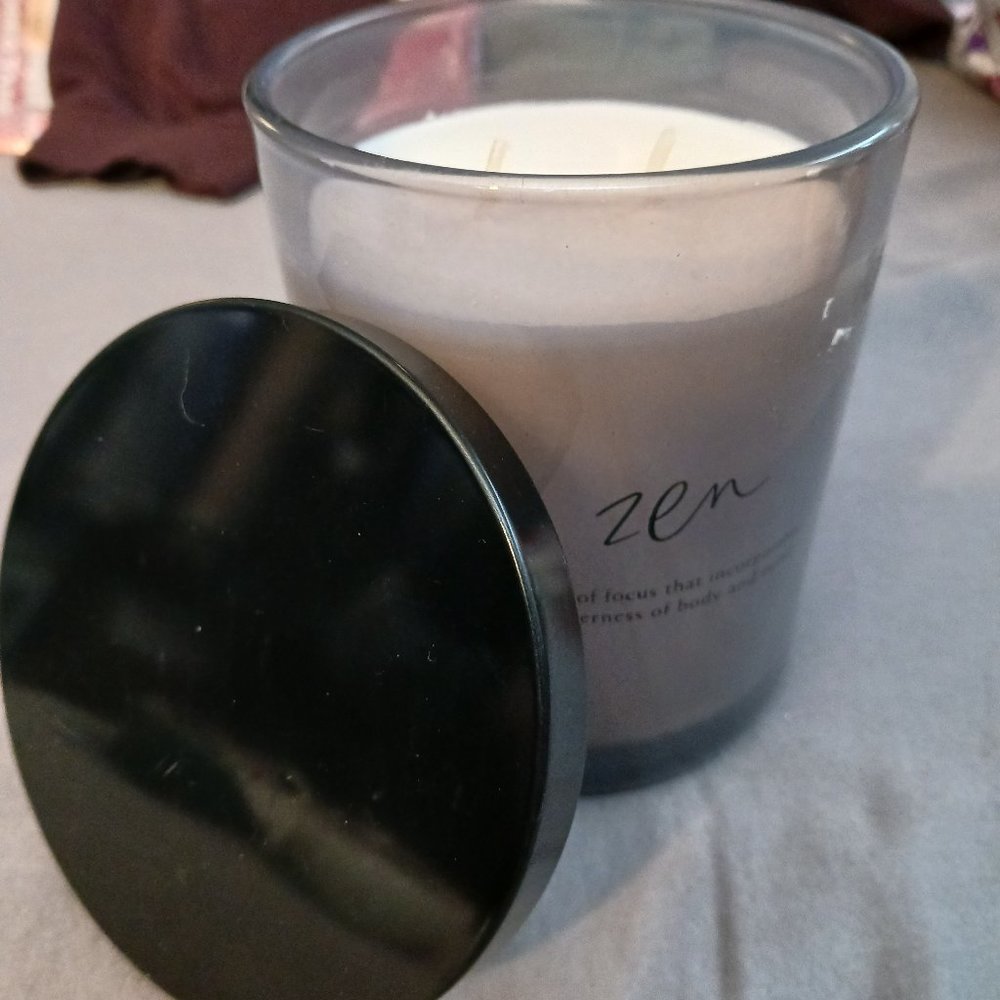 NEW! DW Zen Candle 15.1oz